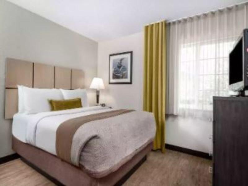 Candlewood Suites - Charlotte - Arrowood By Ihg Eksteriør billede